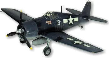 RC model letadla F6F-3 Hellcat 832 mm
