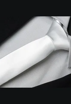 Kravata Greg kravata bílá slim 99110 (vázanka svatební úzká)