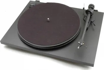 Gramofon Pro-Ject Essential II + OM5E černý