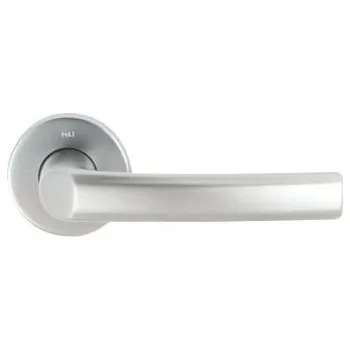 Dveřní kování M&T Garanti Cr kulatá rozeta L koule/klika