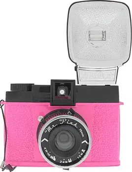 Analogový fotoaparát LOMOGRAPHY Diana F+ Mr. Pink