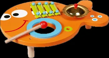 Dřevěná hračka Scratch Hudební stolek 3v1 Rybička 