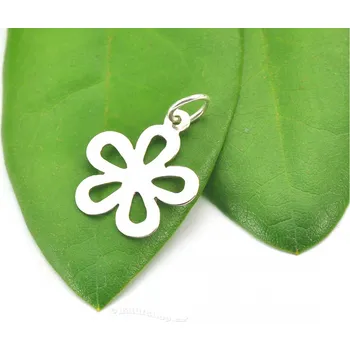 Přívěsek Stříbrný přívěsek květ