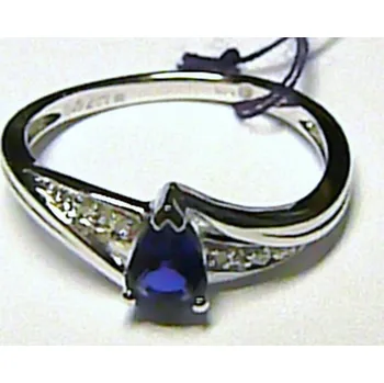 Prsten Klenoty Budín Diamantový prsten z bílého zlata s velkým modrým safírem 585/2,0g - safír 1949.0.53.92 (Klenoty Budín Diamantový prsten z bílého zlata s velkým modrým safírem 585/2,0g - safír 1949.0.53.92)
