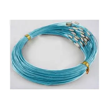 Obruč na krk se šroubovacím zapínáním (OBZ) světle modrá 1 ks