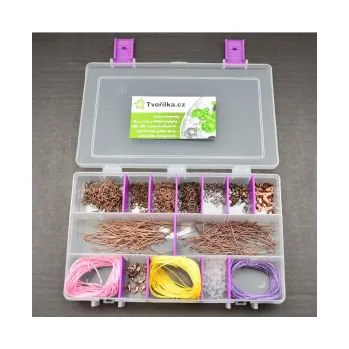 Sběratelská karetní hra Box plný materiálu staroměď