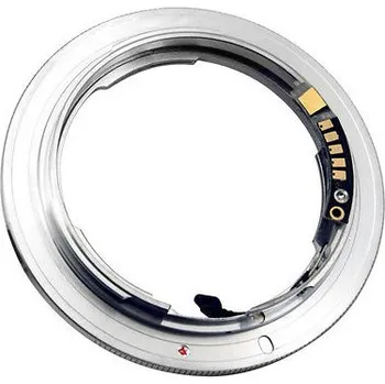 Adaptér / redukce Pentax pro Canon EOS s čipem pro AF kontrolu (Umožní nasadit objektiv s bajonetem Pentax K na fotoaparát Canon)