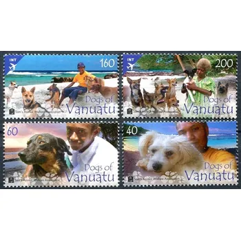 Poštovní známka Vanuatu post (2013) MiNr. 1492 - 1495 ** - Vanuatu - psi na Vanuatu