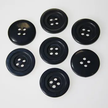 Knoflík Knoflík modrý, K32-9, průměr 20 mm.