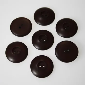 Knoflík Knoflík hnědý K36-5, průměr 23 mm.