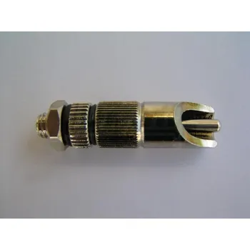 Napáječka se závitem a maticí M 6 do láhve pro králíky a jiná drobná zvířata