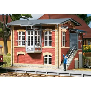 Modelová železnice AUHAGEN 11411 H0 Stavebnice - stavědlo "Oschatz" AU11411