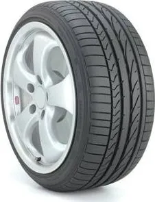 Letní osobní pneu Bridgestone RE050A 245/40 R19 98 Y