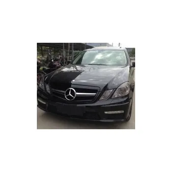 Tuning Sportovní maska s logem-1 žebro Mercedes E Class W212, černá-chrom