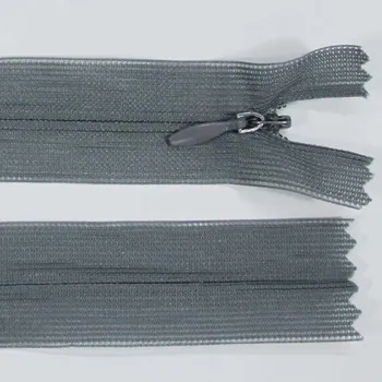 Zip Zip skrytý šatový 3mm délka 18cm, barva 535